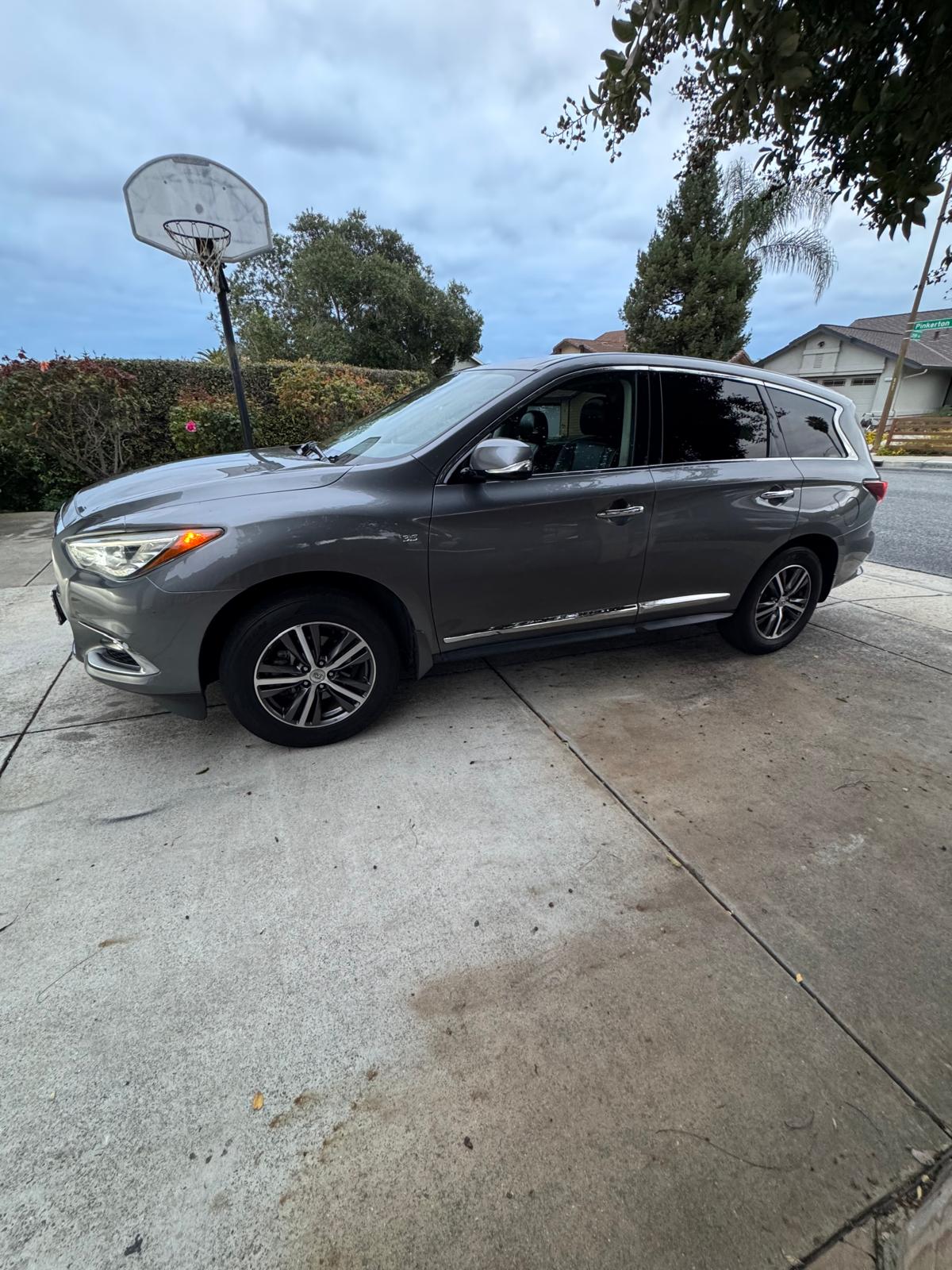 INFINITI QX60 LUXE 2019