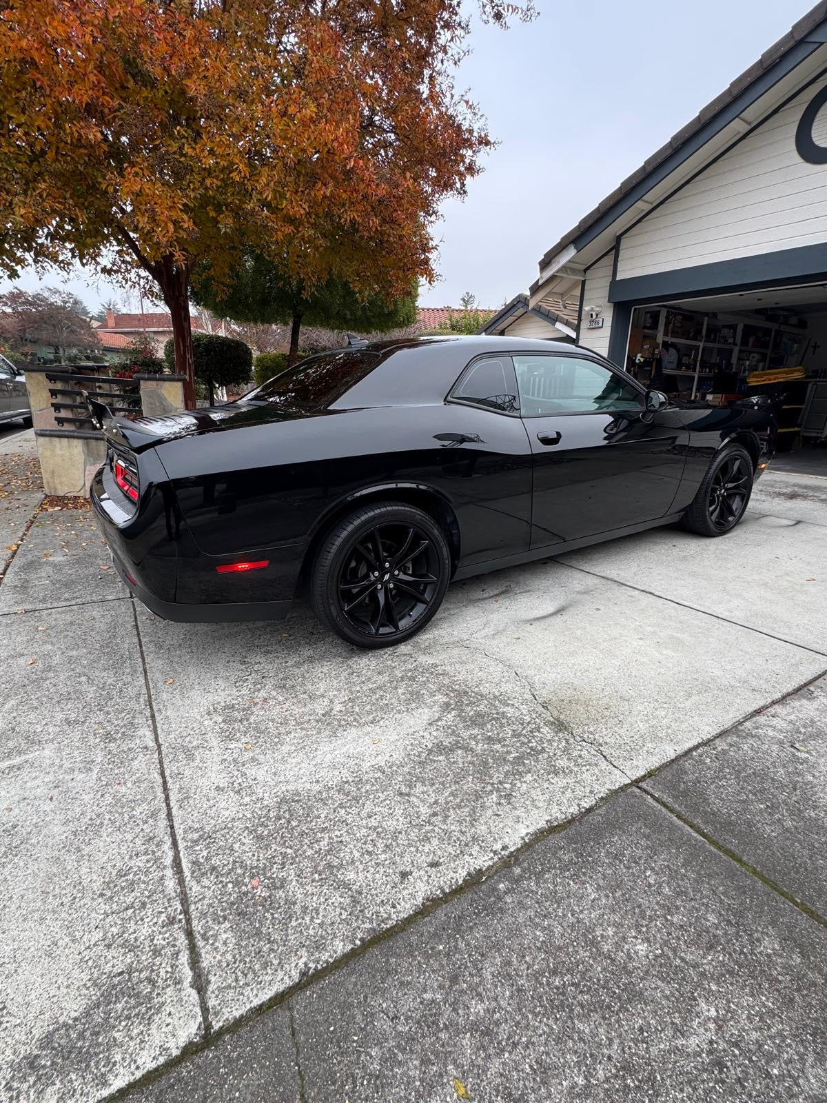 DODGE CHALLENGER SXT 2017