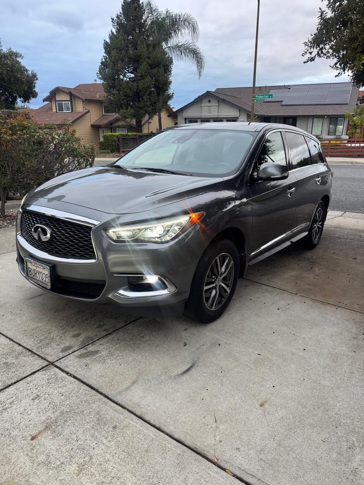 INFINITI QX60 LUXE 2019